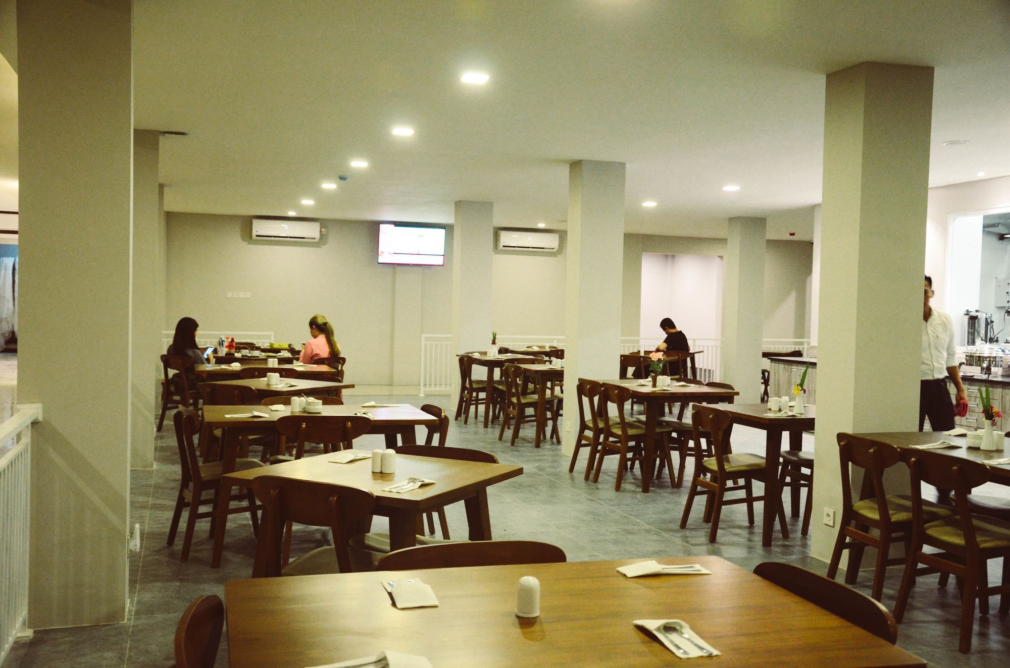 Airish Hotel Palembang Exterior foto